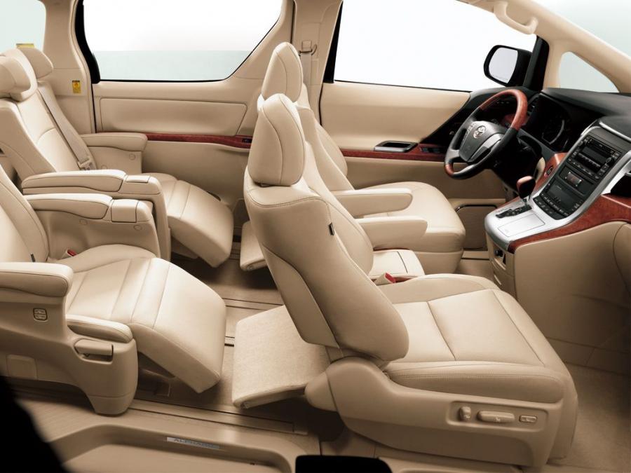  Toyota Alphard 2008 года  (фото 7 из 10)